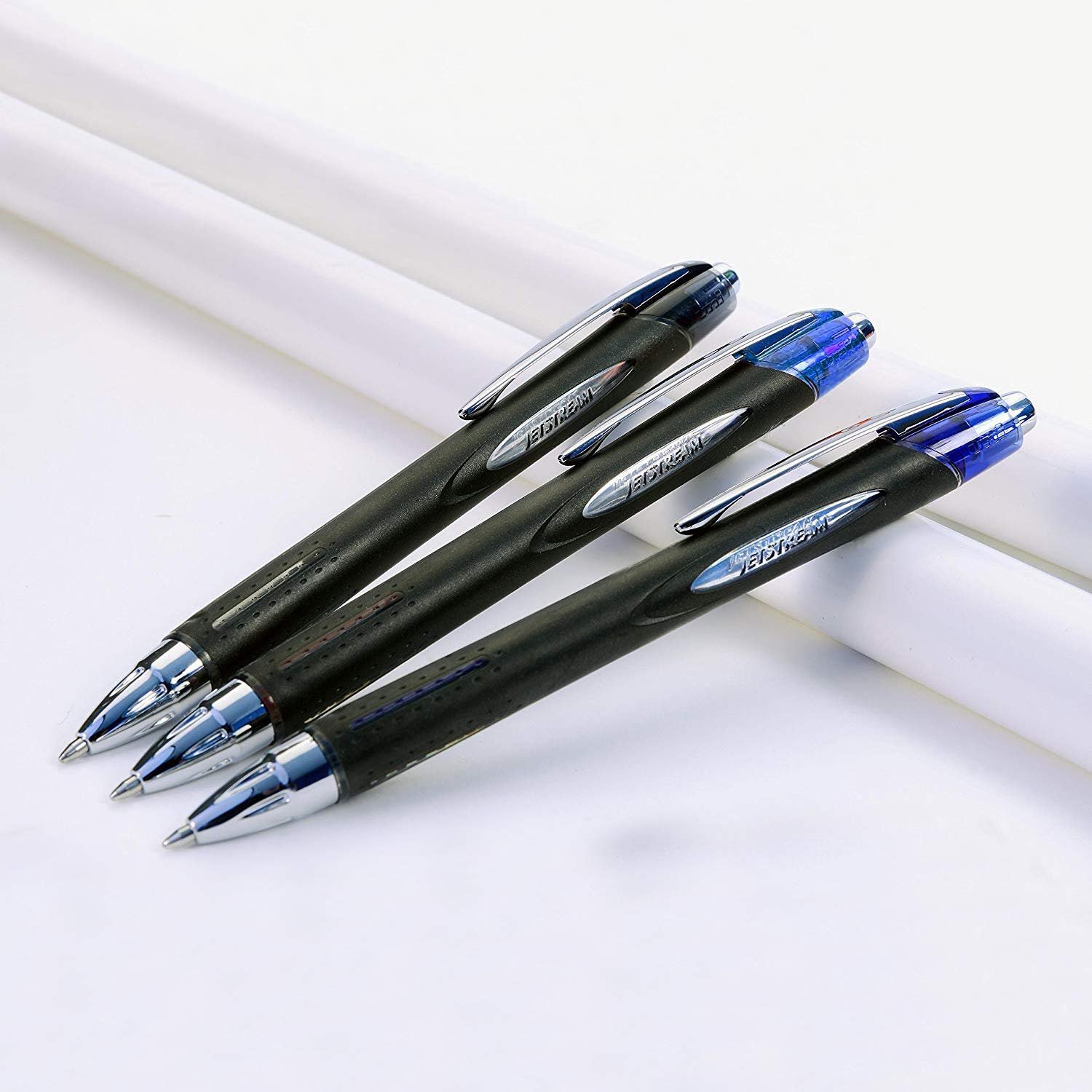 Uni-Ball Jetstream SXN210 Roller Ball Pen-Pack of 1